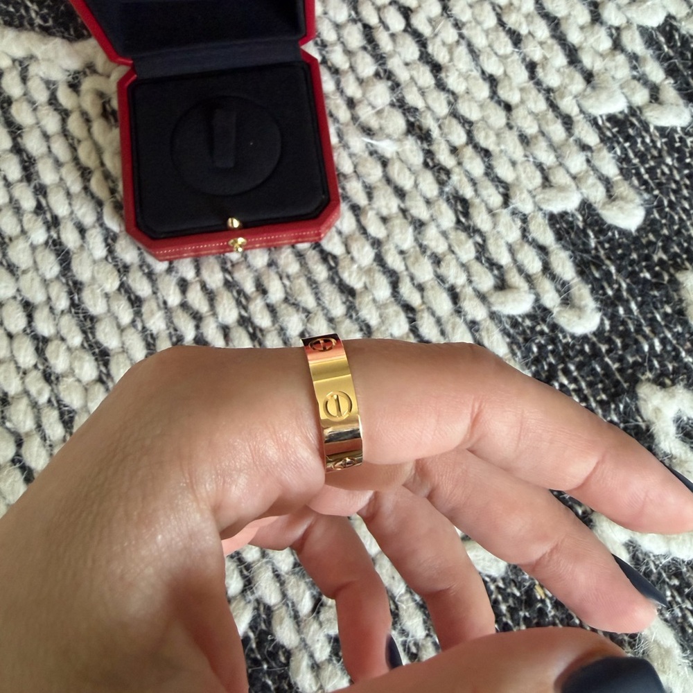 BRAND NEW 2026 CARTIER LOVE RING, CLASSIC MODEL - Picture 2 of 12